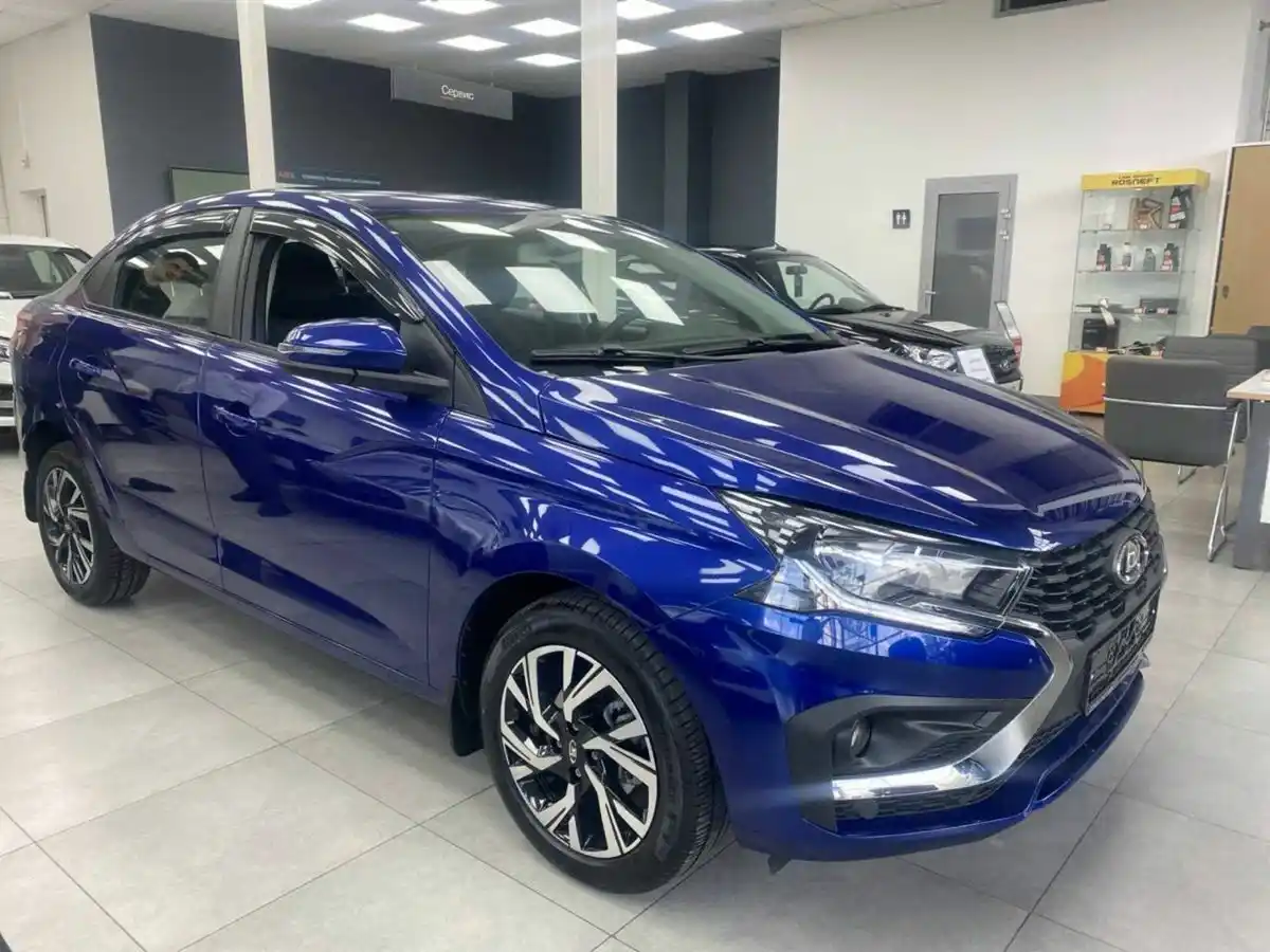 Lada Iskra Седан в ваш город - фото №1