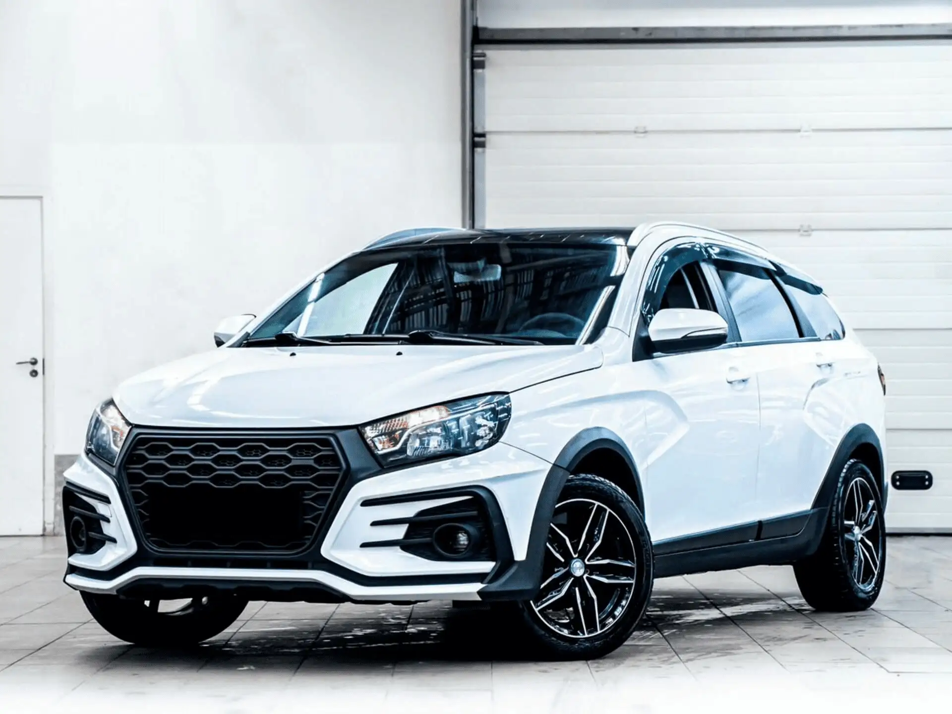 Lada Vesta SW Cross в ваш город - фото №1